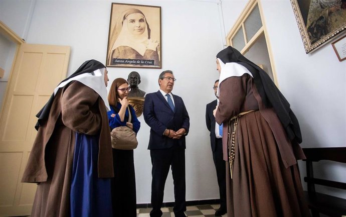 Premio de la Fundación Cajasol a las Hermanas de la Cruz