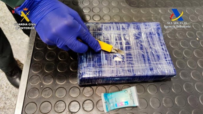 Intervienen 2.680 gramos de cicaína en el Aeropuerto de Bilbao