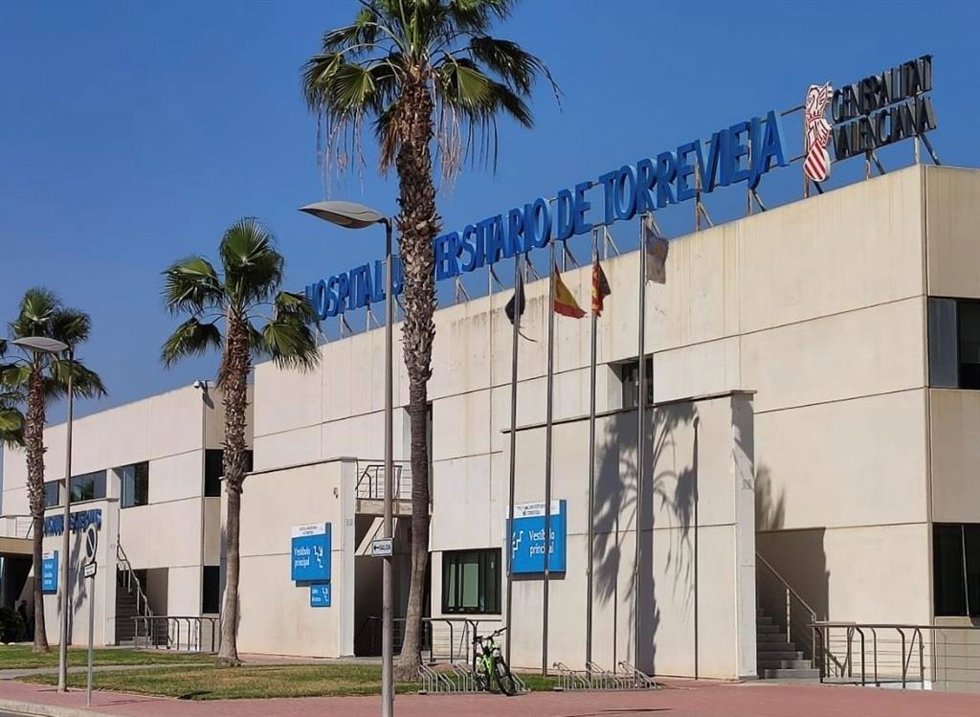 Archivo - Hospital de Torrevieja (archivo)