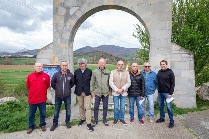 La Mancomunidad de la Comarca de Pamplona ha presentado el nuevo colector de saneamiento de las localidades de Elcarte, Ballariáin, Berriosuso y Berrioplano.