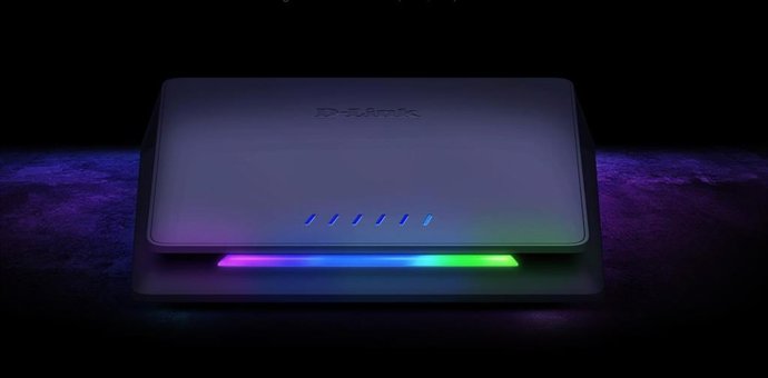 El modelo switch de sobremesa Multigigabit DMS-106XT.