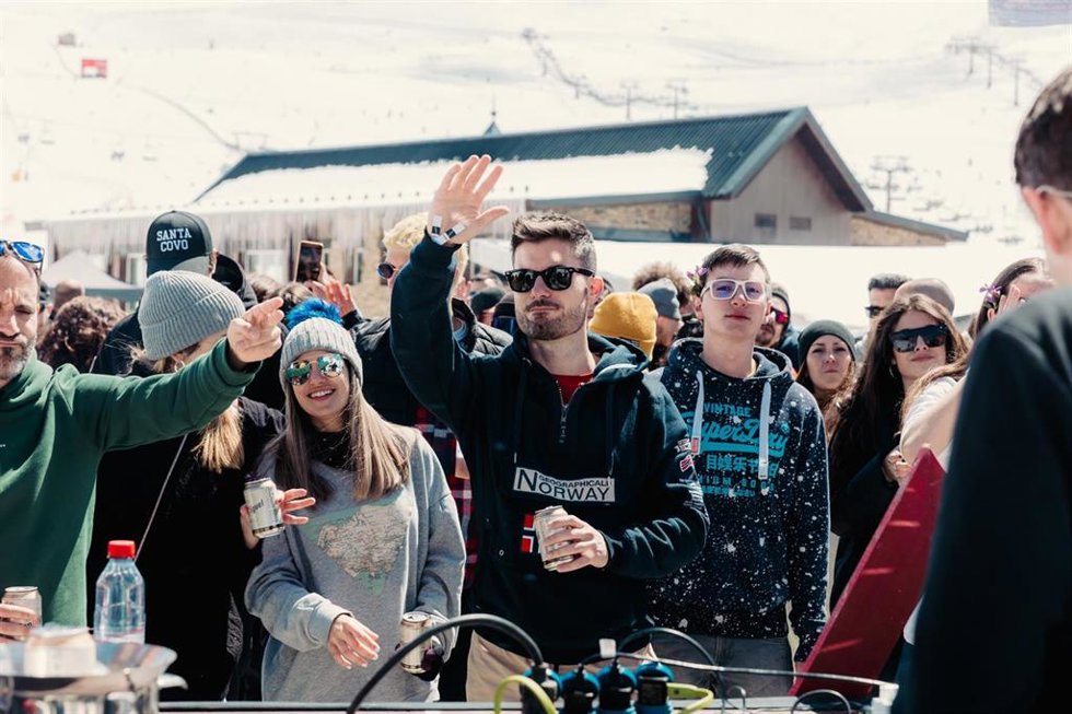 Archivo - Edición anterior del festival Sun and Snow en Sierra Nevada.