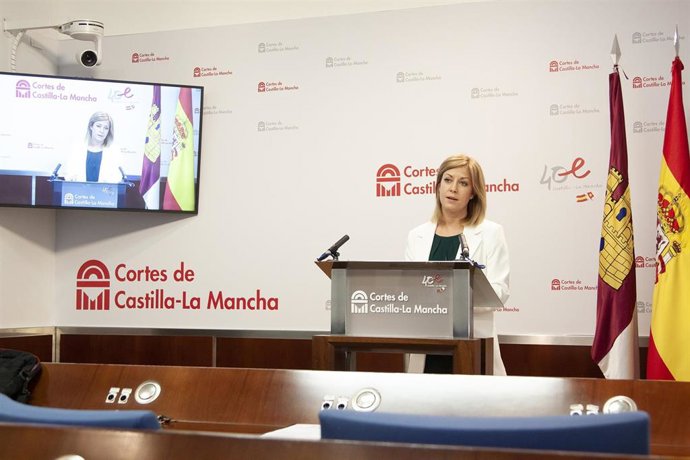 La portavoz del PSOE en las Cortes de C-LM, Ana Isabel Abengózar