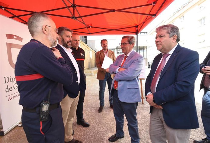 Presentación de las obras de ampliación del Parque de Bomberos de Baza