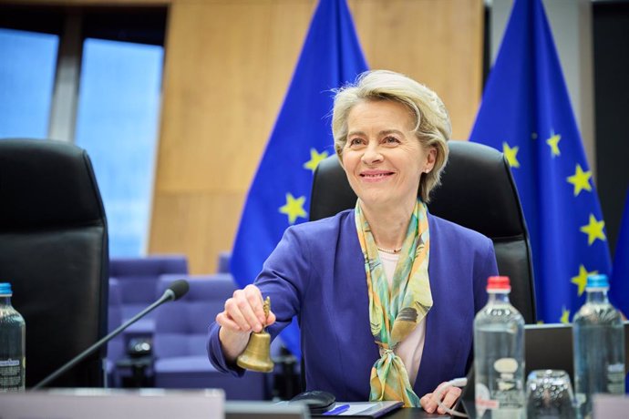 HANDOUT - 29 March 2023, Belgium, Brussels: President of the European Commission Ursula von der Leyen opens the weekly meeting of the European Commission. Photo: Dati Bendo/European Commission/dpa - ATTENTION: editorial use only and only if the credit m