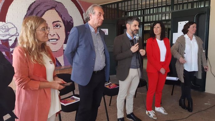 El Consell de Mallorca presenta el cómic reeditado sobre Aurora Picornell.