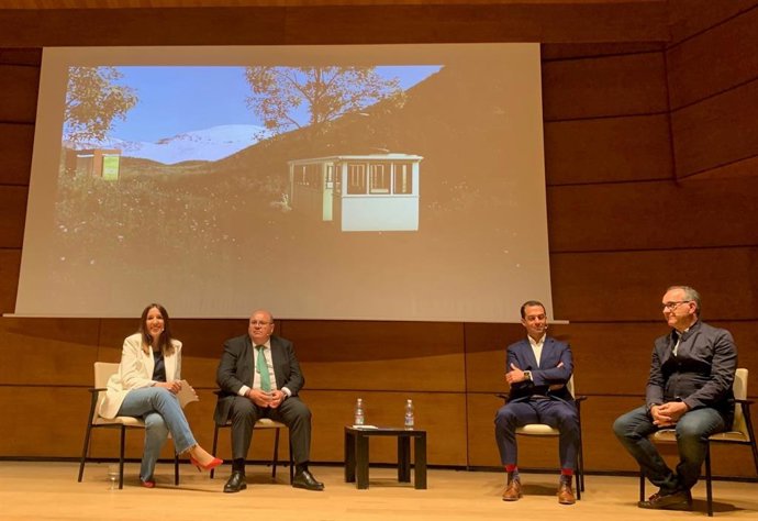Güéjar Sierra presenta el estudio de viabilidad del tranvía de Sierra Nevada