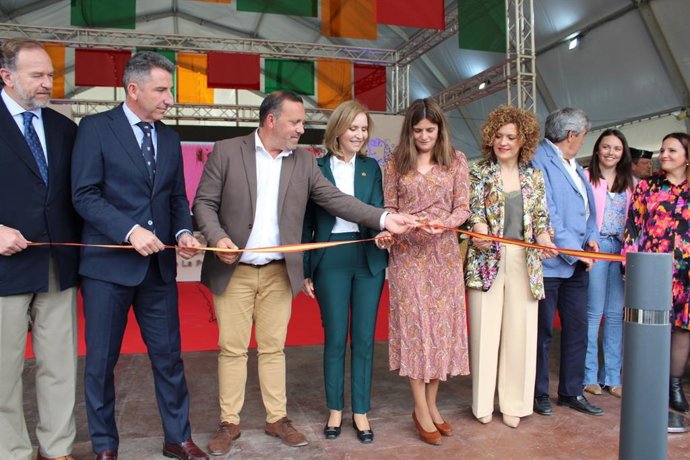 Inauguración de la XV Feria Ganadera de Puebla de Guzmán.