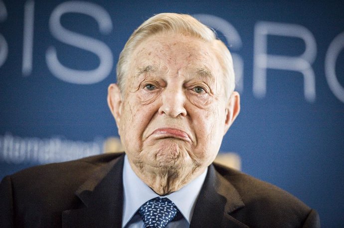 Archivo - Oct. 23, 2014 - Brussels, Bxl, Belgium - Hungarian born US billionaire philanthropist and Chairman of the Soros Fund Management LLC George Soros gives a speach during the meeting of International Crisis Group Working to Prevent Conflict Worldw