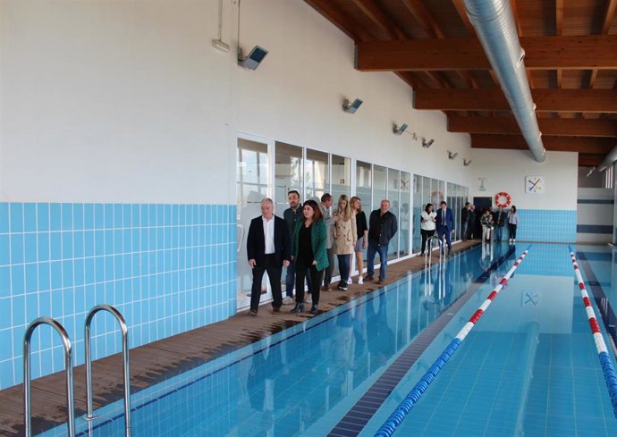 El presidente de la DPH asiste a la jornada de puertas abiertas del Espacio Deportivo de Altorricón.