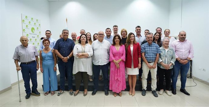 Integrantes de la lista electoral de Nueva Canarias al Ayuntamiento de Telde, encabezada por Carmen Hernández