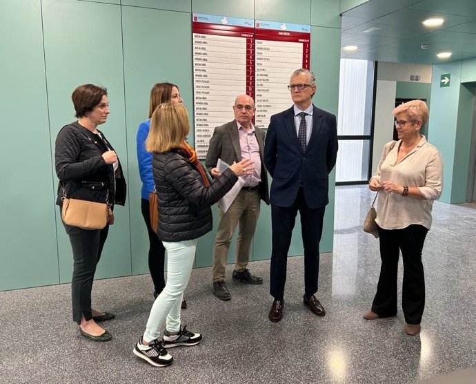 El consejero de Salud, Juan José Pedreño, visitó las obras del nuevo centro de salud de Sangonera la Verde, que abrirá el próximo verano.
