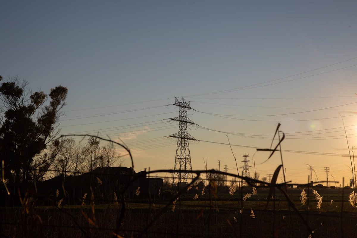 Le prix de l’électricité chute ce dimanche à 15,7 euros/MWh, son plus bas niveau depuis le 17 janvier