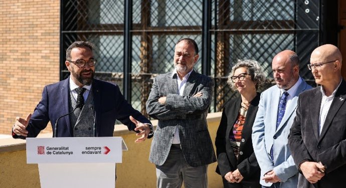 El conseller de Territorio, Juli Fernández, durante la inauguración de la nueva temporada del Parc Astronmic del Montsec (Lleida) y las mejoras en el equipamiento