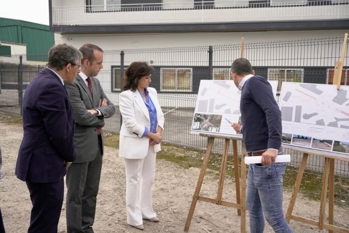 La remodelación de la calle San Fernando, importante revulsivo para el sector del mueble de Nájera
