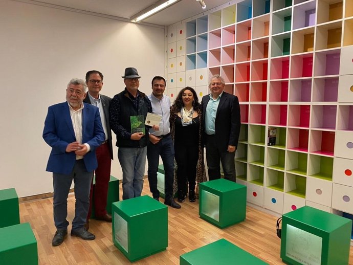 Proyecto 'Llamo a los poetas'