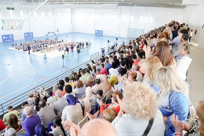 Inauguración del primer gran centro deportivo y cultural de Balanegra