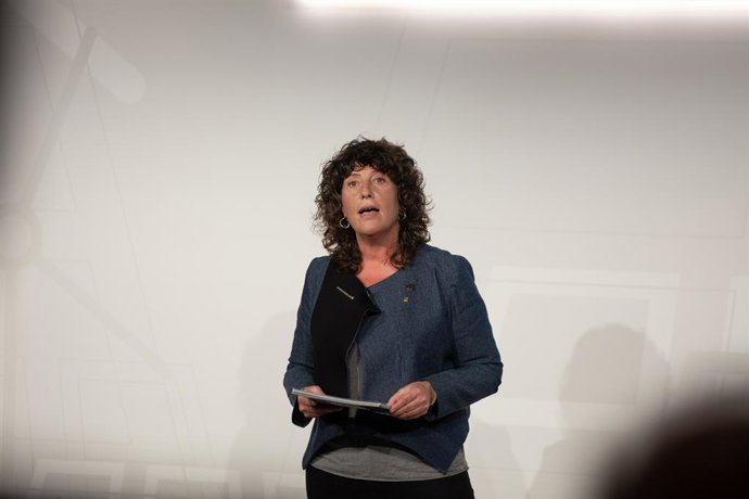 Archivo - La consellera de Acción Climática, Teresa Jord, interviene en la conferencia Compromiso 2030, Horizonte 2050, en el edificio Imagina de Barcelona, a 20 de octubre de 2021, en Barcelona, Cataluña (España). Durante la conferencia han presenta