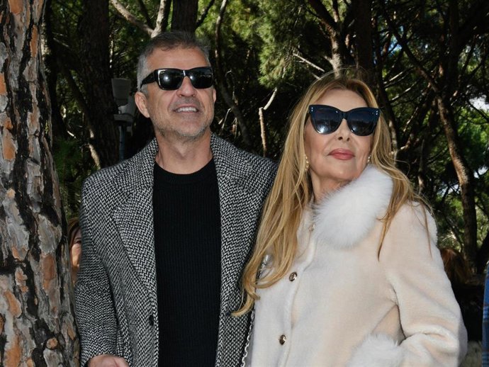 Ana García Obregón y su amigo Ra en imagen de archivo