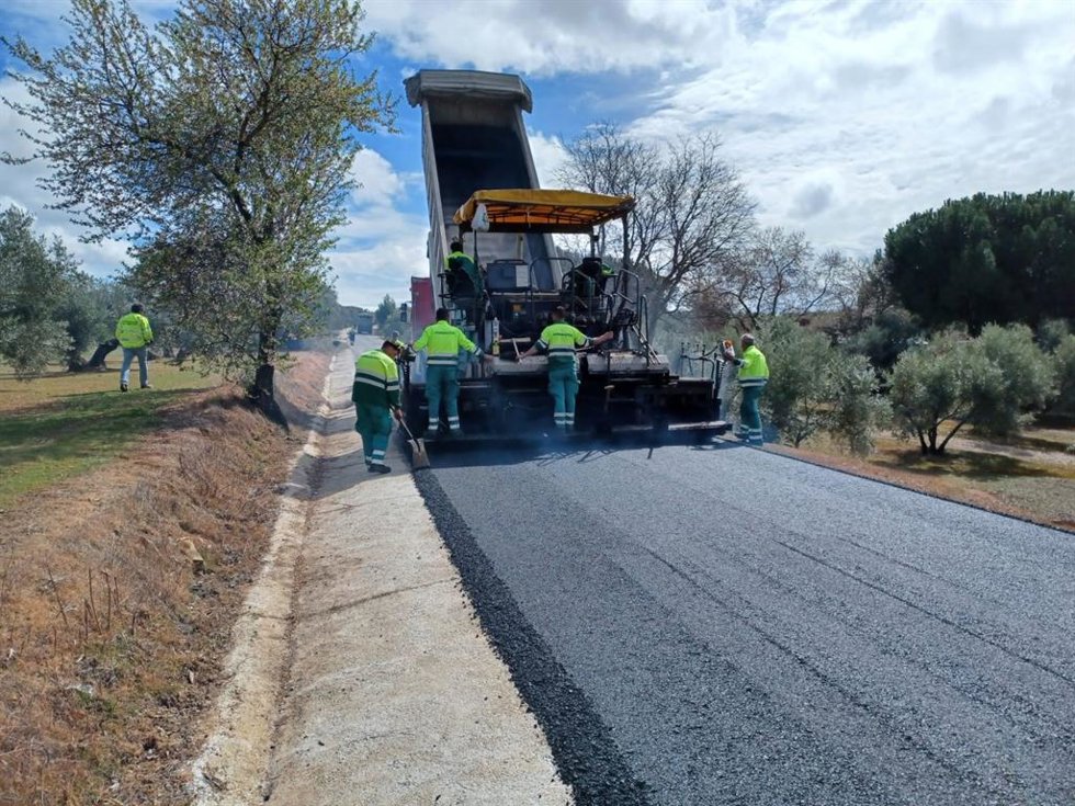 Obras en la JA-5105, de Úbeda a El Mármol