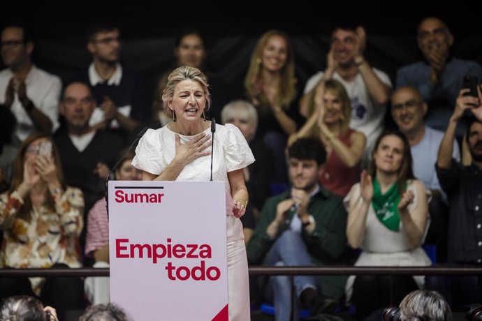La vicepresidenta segona i ministra de Treball i Economia Social, Yolanda Díaz, intervé en l'acte 'Empieza todo' de la plataforma Sumar