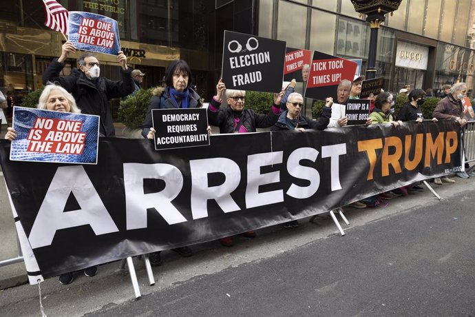 Manifestantes contra Donald Trump en Nueva York 