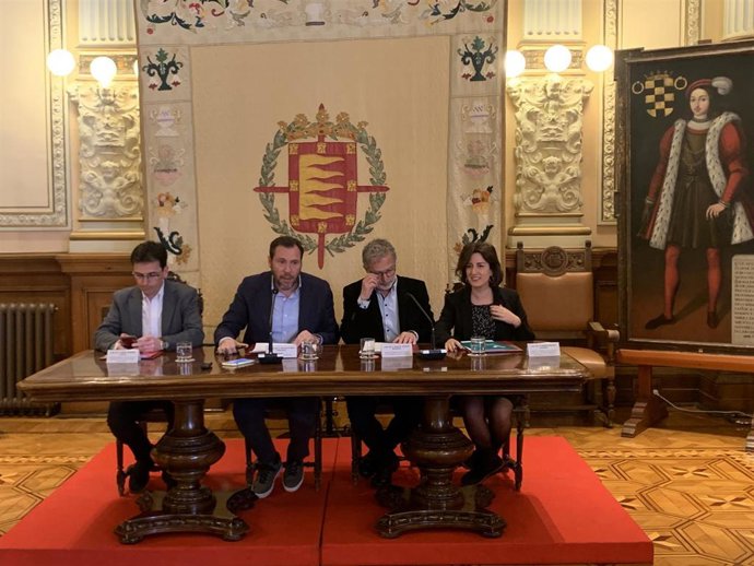 Rueda de prensa del equipo de Gobierno del Ayuntamiento de Valladolid para hacer balance de la gestión municipal ante el final del mandato.