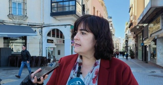 La secretaria del Área Metropolitana del PSOE de Huelva y portavoz del PSOE en el Ayuntamiento de Aljaraque, Yolanda Rubio.