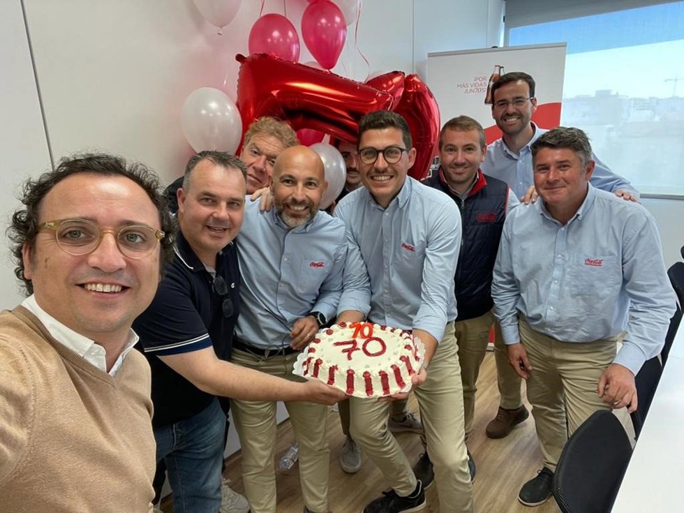 Celebración, en la delegación de Ibiza, del 70 aniversario de la primera botella de Coca-Cola en España.