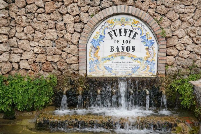 Archivo - Fuente de los Baños de Montanejos