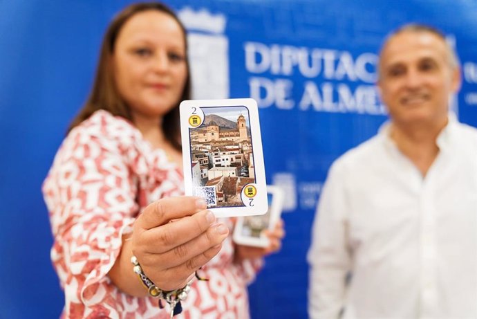 Baraja de cartas con los principales atractivos turísticos de Vélez-Rubio