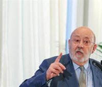 Tezanos defiende el rigor del CIS y pide a Podemos aceptar "la realidad" de que no va a mantener los mismos votos