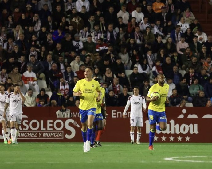 Los jugadores de Las Palmas celebran el 1-1 en el partido ante el Albacete de LaLiga SmartBank 2022-2023