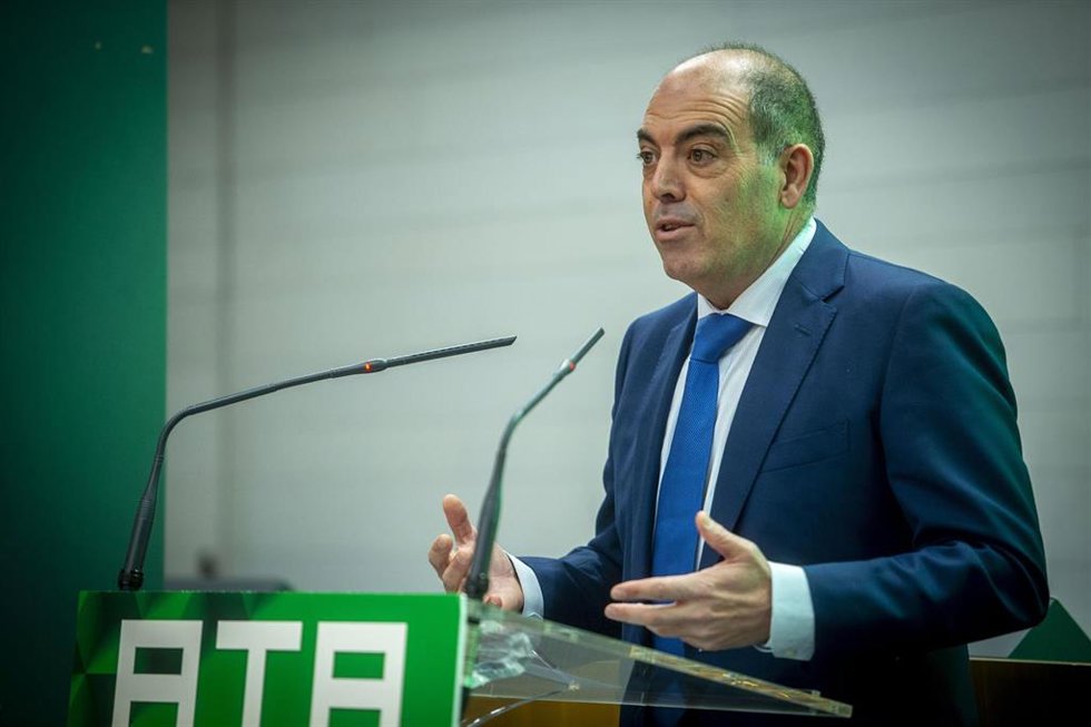 El presidente de ATA, Lorenzo Amor.