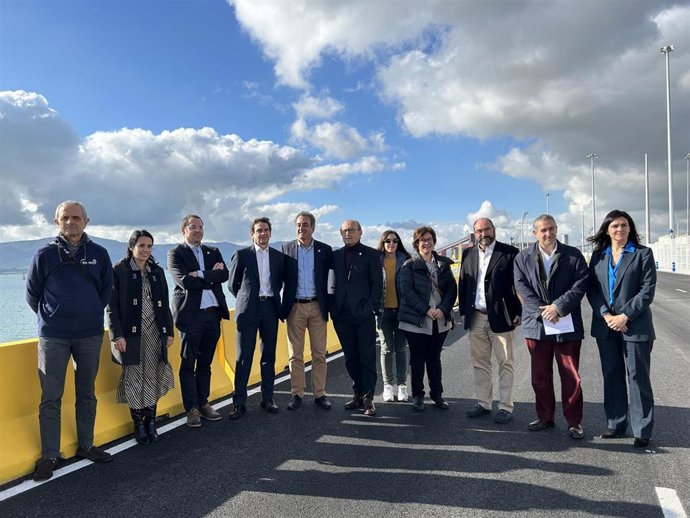 Presentación del proyecto 'Bahia H2 offshore' en el Puerto de Santander.