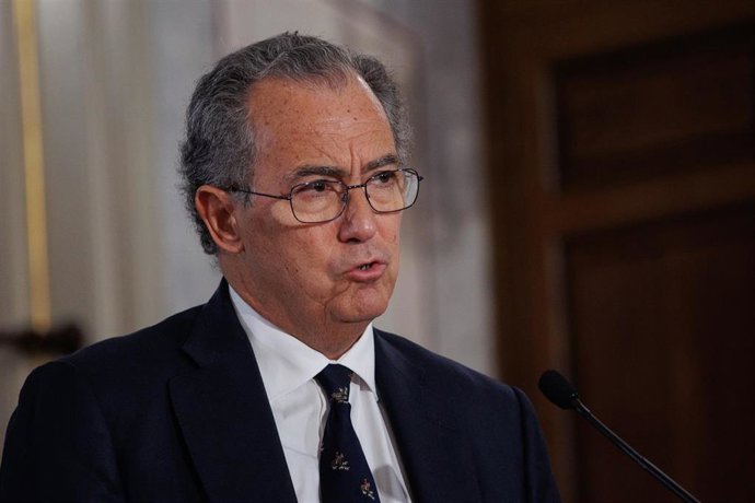 Archivo - El vicepresidente, consejero de Educación y Universidades de la Comunidad de Madrid, Enrique Ossorio.