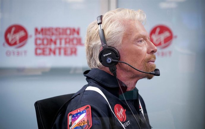 Richard Branson, fundador del grupo Virgin, durante un lanzamiento.