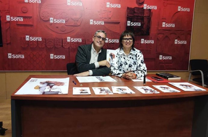 Hilario Jiménez y Gloria Gonzalo presentan el proyecto 'Soria en Concha de Marco'.