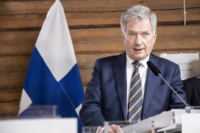 Archivo - HARPSUND (SWEDEN), Feb. 22, 2023  -- Finland's President Sauli Niinisto speaks at a press conference with Sweden's Prime Minister Ulf Kristersson and Norway's Prime Minister Jonas Gahr Store (not in the picture) in Harpsund, Sweden, on Feb. 22
