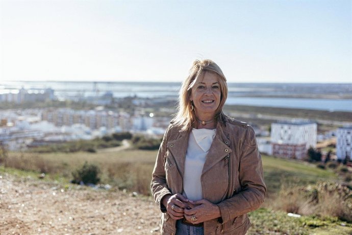 El BOJA publica el cese de Pilar Miranda como presidenta del Puerto de Huelva.