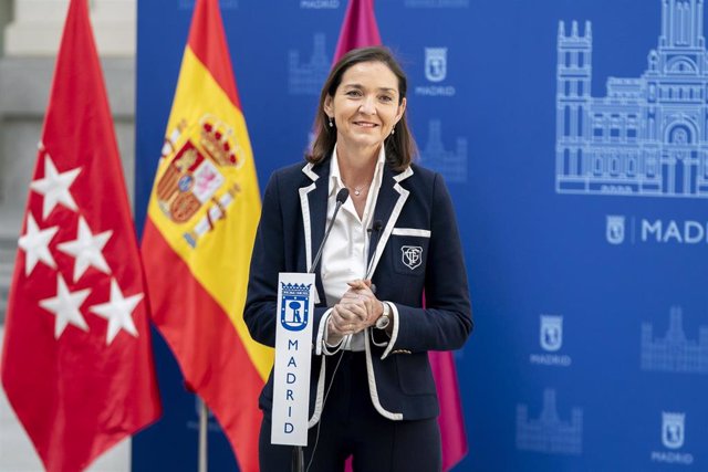 La candidata del PSOE la Alcaldía, Reyes Maroto, durante una rueda de prensa previa a una sesión extraordinaria del Pleno Municipal
