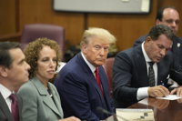 El expresidente Donald Trump se declara no culpable de 34 cargos por el caso Stormy Daniels