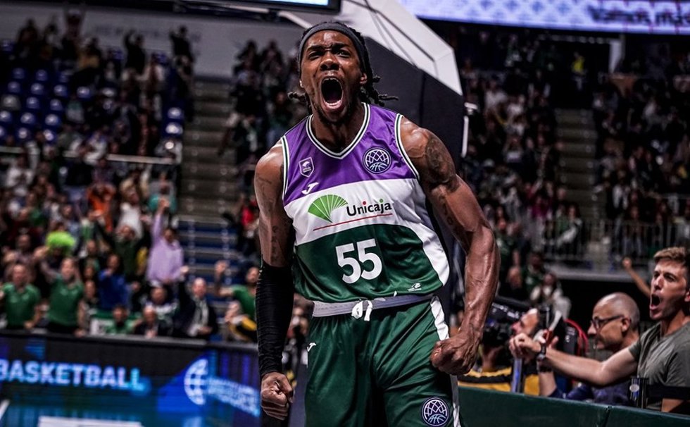 Kendrick Perry celebra una canasta con el Unicaja de Málaga.