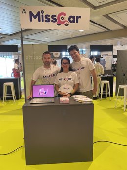 Archivo - Trabajadores de la app para compartir viajes MissCar