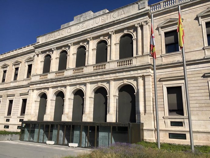 Archivo - Sede del TSJCyL en Burgos.