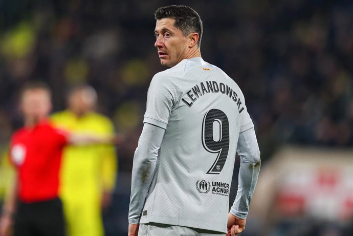 Archivo - El polaco Robert Lewandowski, delantero del FC Barcelona. 