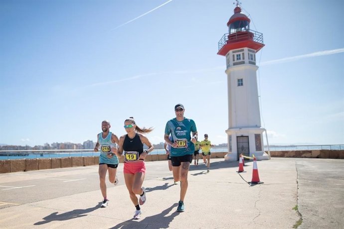 Carrera de los 10 kilómetros del Puerto de Almería.
