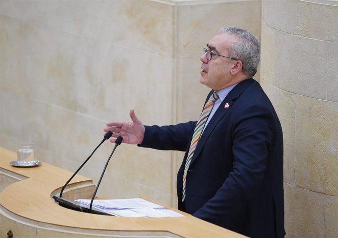 El portavoz del Grupo Parlamentario Regionalista, Pedro Hernando.