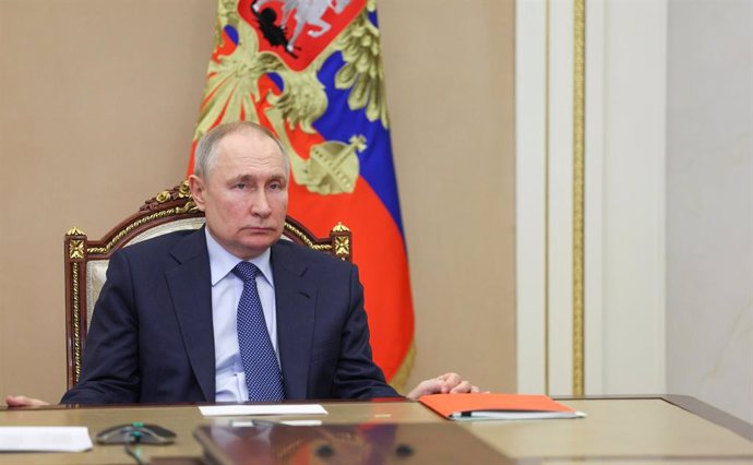 HANDOUT - 31 March 2023, Russia, Moscow: Russian President Vladimir Putin meets with the permanent members of the Security Council via videoconference. The updated Foreign Policy Concept of the Russian Federation and other topical issues were discussed.