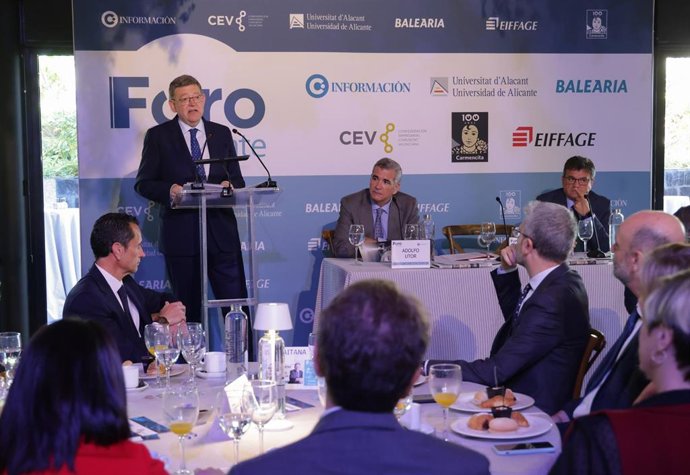 Imagen del president de la Generalitat, Ximo Puig, en el Foro Alicante.